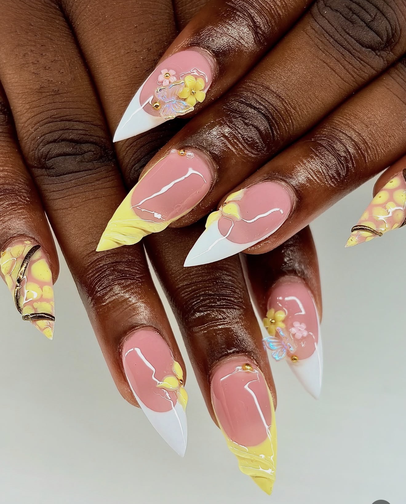 Stiletto Gel-X set in butter yellow and white with 3D florals